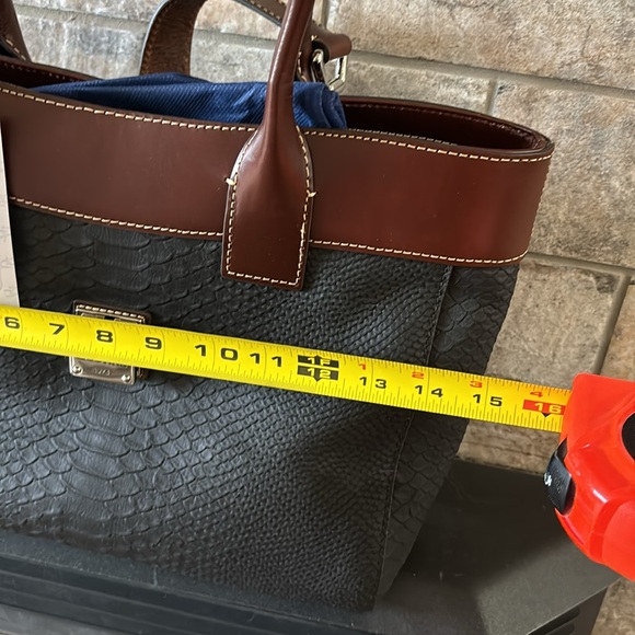 NWT Dooney Amelia shoulder bag - Picture 6 of 9